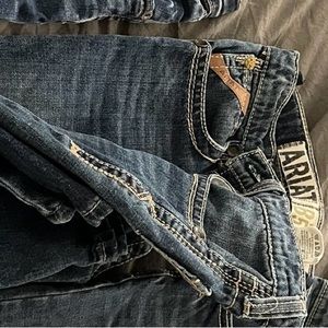12 slim ariat Jeans